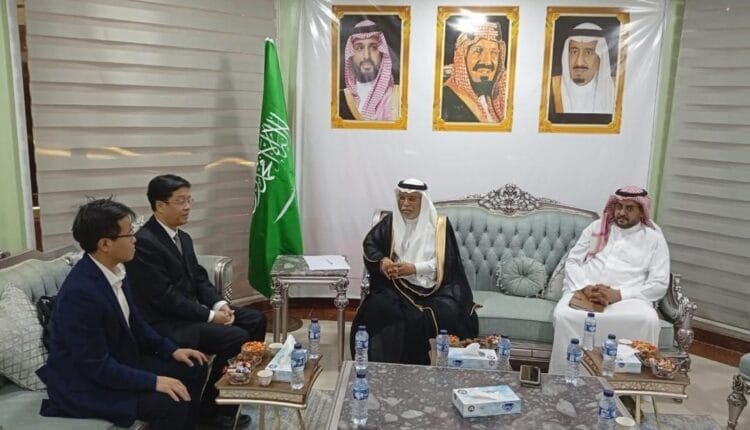 لقاء دبلوماسي بين السعودية والصين في بورتسودان 